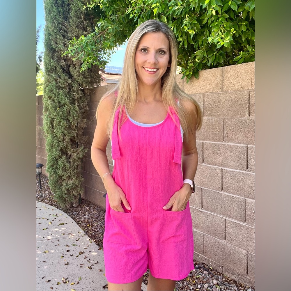Textured Romper - Picture 2 of 3